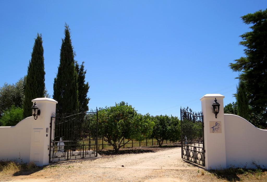 מלון סילבס Quinta Dos Cavalos מראה חיצוני תמונה